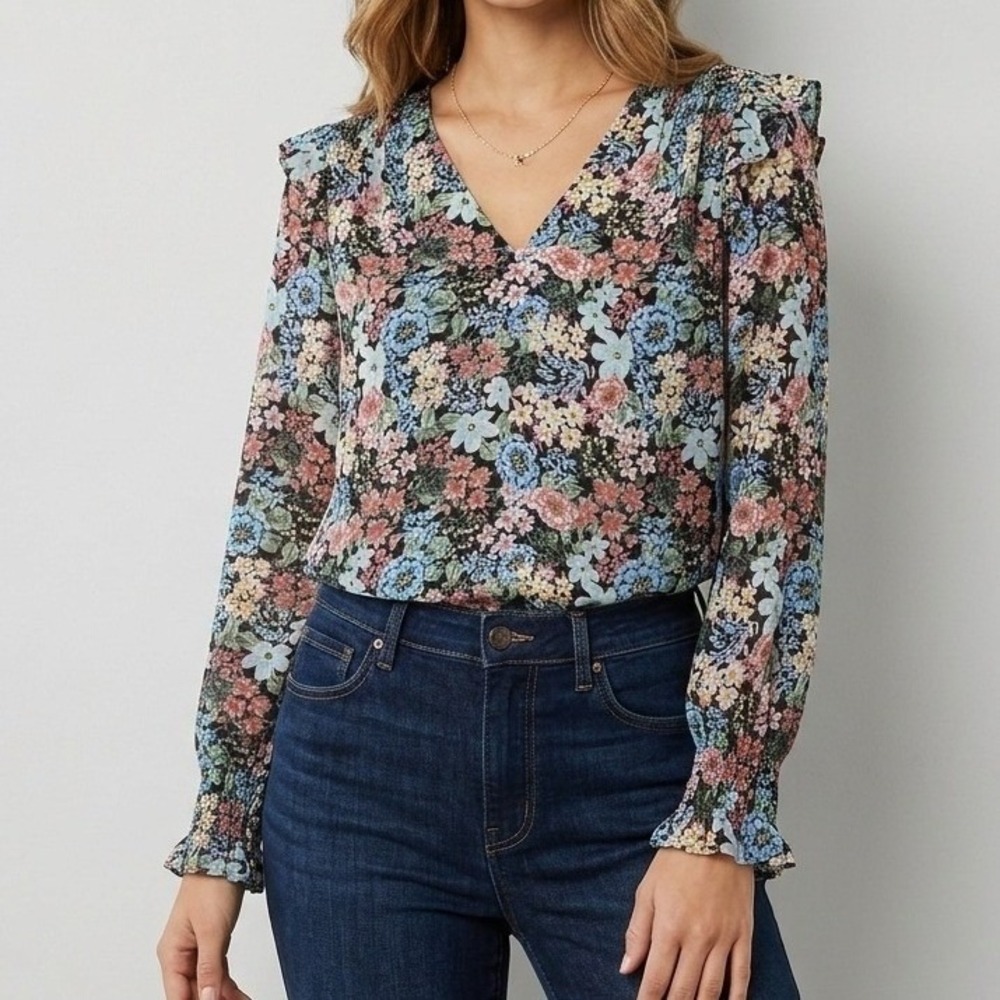 LOFT Petite Large Blouse Black Floral Bouquet Smocked Top Flirty Cottagecore